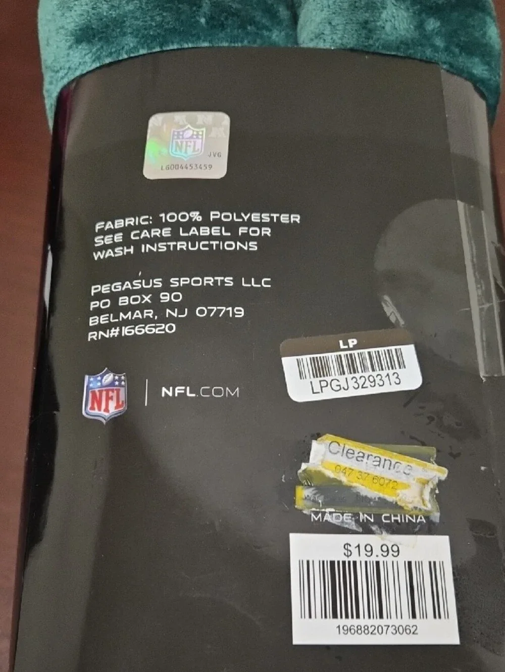 NFL logo warmth fan